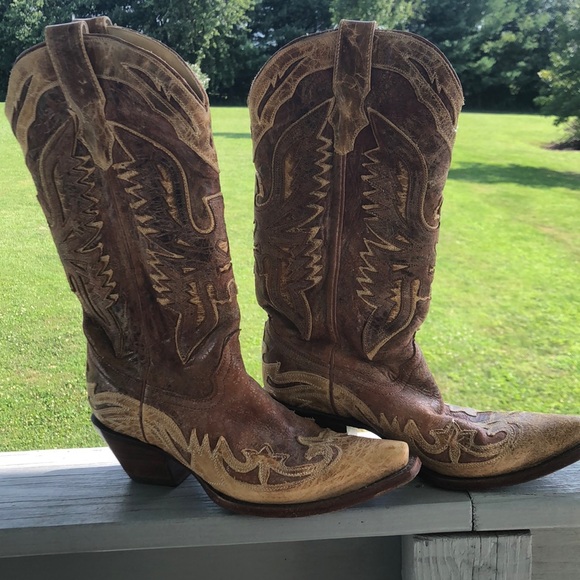 Corral Shoes - Corral Boots. Excellent Condition!!